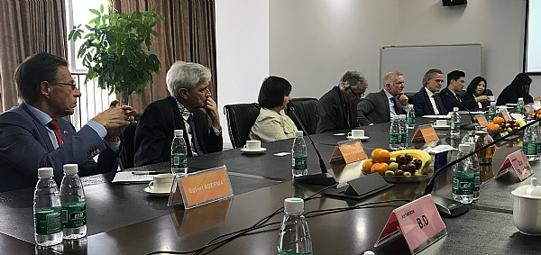 Nederlandse Utrechtse regeringsdelegatie bezoekt KSTAR om de economische betrekkingen te stimuleren